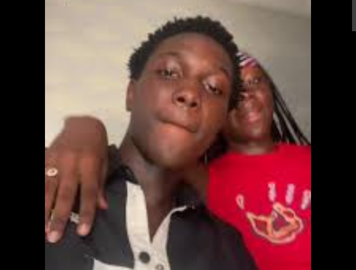 Lui Cruz – Go Down For Me