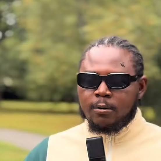 Celebrity Dj Starkeed - Mukutu dance.