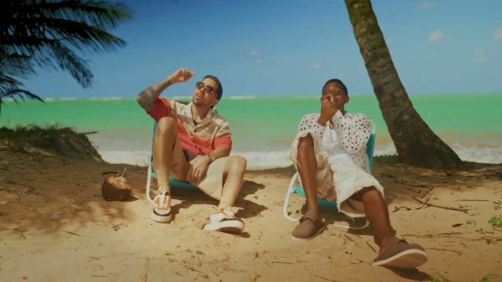 Myke Towers & De La Ghetto - RICA BEBE