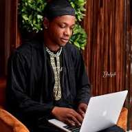 Celebritystarkeed - Sweety Maintain