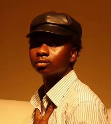 Priesst – I Go Cut My Coat Oversize This Year Lyrics