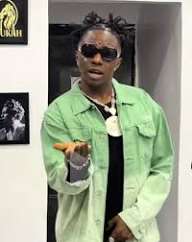 Nwamama – A Minute Ft. Dennyb Download